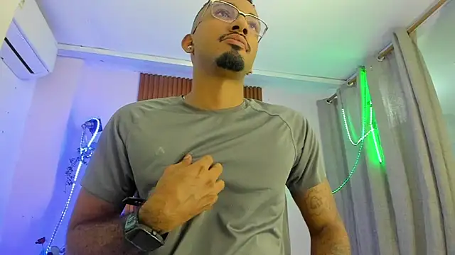 Darwin mayo online show from May 11, 2026, 11:11 am