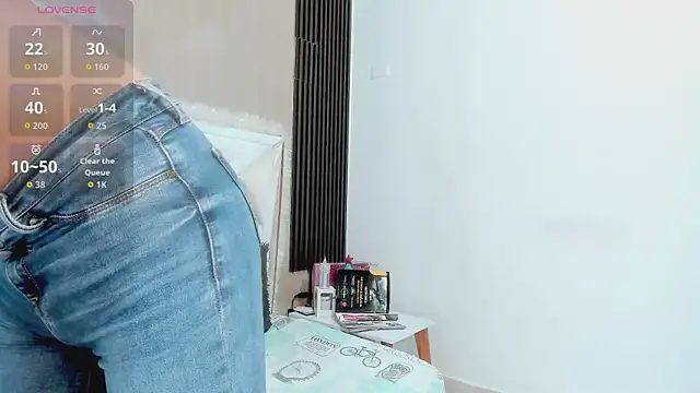 karen matwell online show from December 4, 2025, 11:15 pm