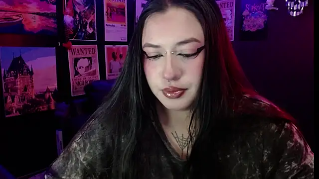 Ravendark  online show from March 9, 2026, 8:34 pm