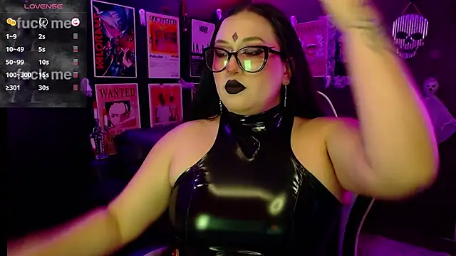 Snapshot of Ravendark_ chatting on October 29, 2025, 8:19 pm Ravendark online show from October 29, 2025, 8:19 pm