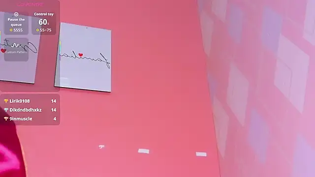 Snapshot of MySugarmoomy chatting on November 10, 2025, 12:37 am MySugarmoomy online show from November 10, 2025, 12:37 am