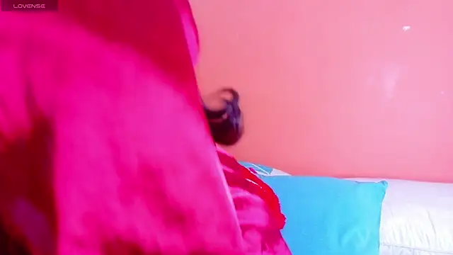 Snapshot of MySugarmoomy chatting on December 4, 2025, 3:27 am MySugarmoomy online show from December 4, 2025, 3:27 am