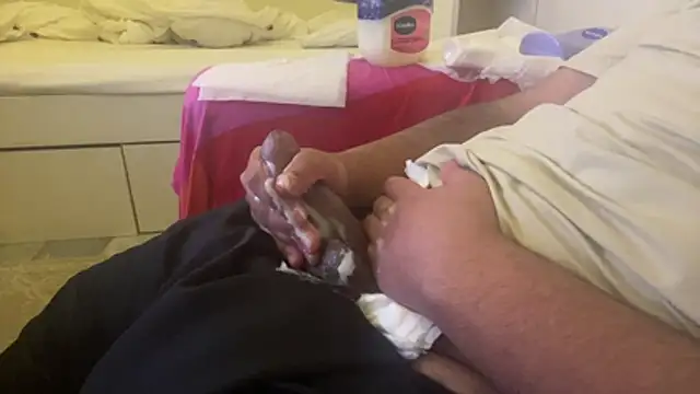 qnawafp online show from March 28, 2026, 12:00 am