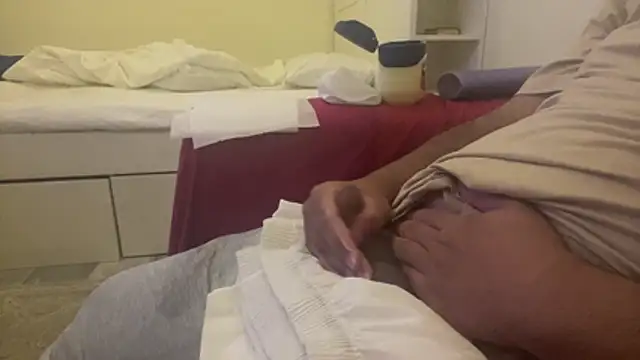 Snapshot of qnawafp chatting on November 13, 2025, 9:30 pm qnawafp online show from November 13, 2025, 9:30 pm