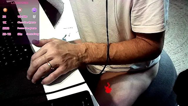 Snapshot of french_male_whore@xh chatting on September 18, 2025, 12:19 pm french male whorexh online show from September 18, 2025, 12:19 pm