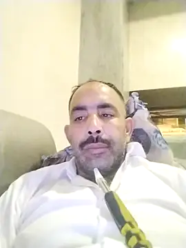 Snapshot of salimbasha chatting on October 16, 2025, 9:23 pm salimbasha online show from October 16, 2025, 9:23 pm