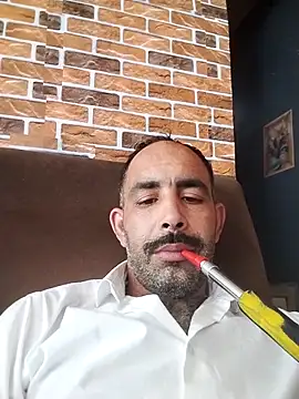 Snapshot of salimbasha chatting on September 15, 2025, 12:27 pm salimbasha online show from September 15, 2025, 12:27 pm