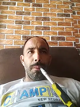 Snapshot of salimbasha chatting on September 10, 2025, 11:42 am salimbasha online show from September 10, 2025, 11:42 am