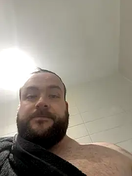 different-strokes online show from October 22, 2025, 4:39 pm