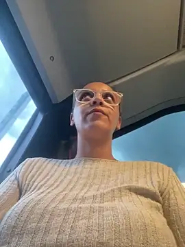 eli5566 online show from September 13, 2025, 5:24 pm