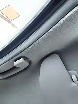 Snapshot of MiraReach chatting on January 14, 2026, 3:54 am MiraReach online show from January 14, 2026, 3:54 am