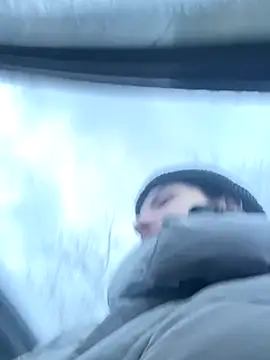 Snapshot of MiraReach chatting on November 21, 2025, 2:21 am MiraReach online show from November 21, 2025, 2:21 am