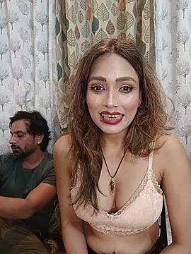 Snapshot of zoyarathore chatting on July 24, 2026, 5:42 pm zoyarathore online show from July 24, 2026, 5:42 pm