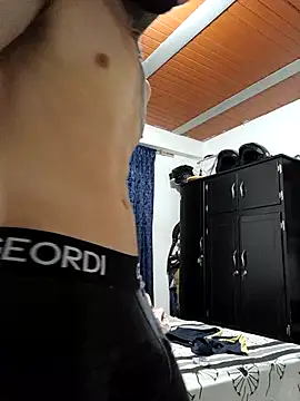 Snapshot of jean--98 chatting on October 16, 2025, 6:16 pm jean--98 online show from October 16, 2025, 6:16 pm