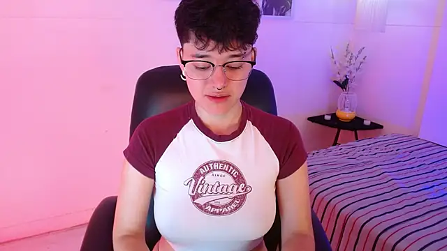 jeroharper online show from September 27, 2025, 2:45 pm