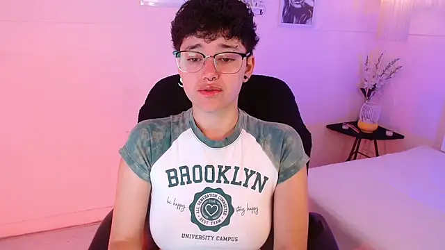 jeroharper online show from November 30, 2025, 3:13 pm