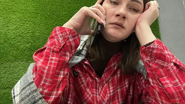 Snapshot of AshlyJoy chatting on October 4, 2025, 8:16 am AshlyJoy online show from October 4, 2025, 8:16 am