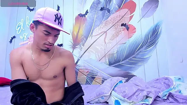 Brownie Lovers online show from November 18, 2025, 12:08 pm