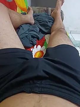 chicopistolarosa online show from June 24, 2026, 4:11 am