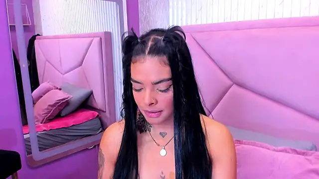 EmmaEbony  online show from November 16, 2025, 10:31 am