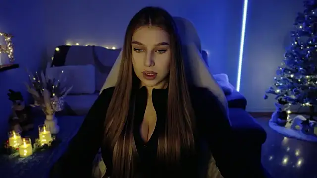 Snapshot of Emma_candyyy chatting on November 27, 2025, 9:43 am Emma candyyy online show from November 27, 2025, 9:43 am