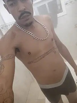 Snapshot of lacoste12 chatting on November 1, 2025, 3:57 am lacoste12 online show from November 1, 2025, 3:57 am