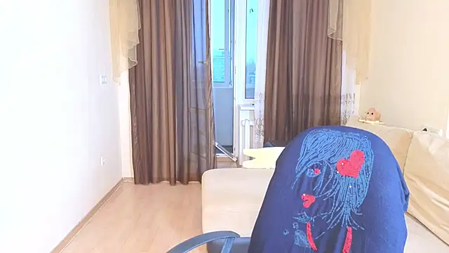 Snapshot of Milana_Milky chatting on October 28, 2025, 5:08 am Milana Milky online show from October 28, 2025, 5:08 am