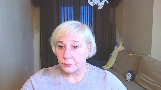 Snapshot of Milana_Milky chatting on December 16, 2025, 5:00 am Milana Milky online show from December 16, 2025, 5:00 am