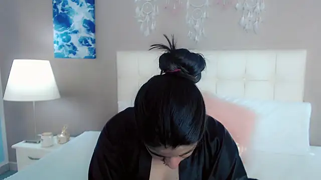 maddissonivanova online show from February 28, 2026, 7:02 pm