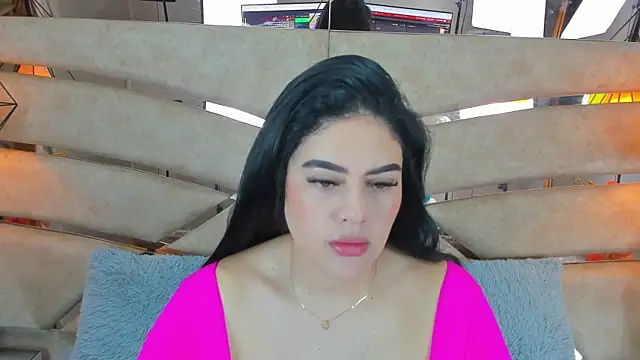 Snapshot of pamemiller1 chatting on November 25, 2025, 10:26 am pamemiller1 online show from November 25, 2025, 10:26 am