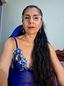 Natasha 50 online show from April 18, 2026, 2:03 am