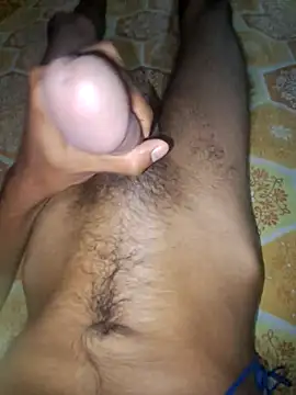 loveblzz online show from October 23, 2025, 7:45 pm