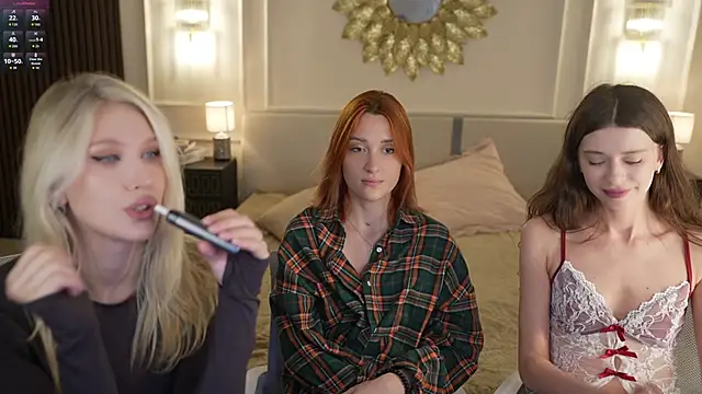 Regina Sweet054 online show from October 4, 2025, 2:51 pm