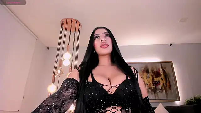 Snapshot of LeahLombardi_ chatting on November 15, 2025, 7:51 pm LeahLombardi online show from November 15, 2025, 7:51 pm