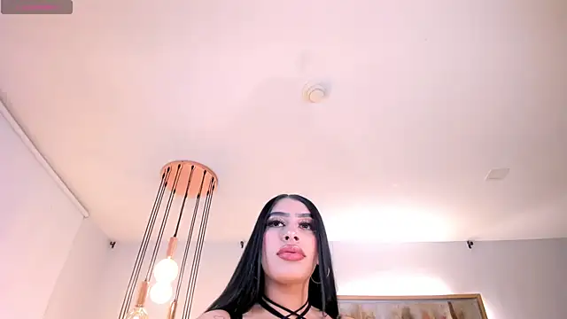 Snapshot of LeahLombardi_ chatting on October 26, 2025, 3:40 am LeahLombardi online show from October 26, 2025, 3:40 am