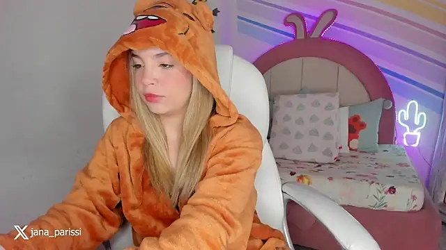 jana parissi online show from December 17, 2025, 8:36 pm