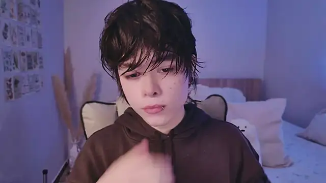 PaulTexx online show from October 13, 2025, 4:08 pm