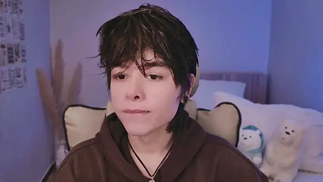 PaulTexx online show from December 5, 2025, 4:49 pm