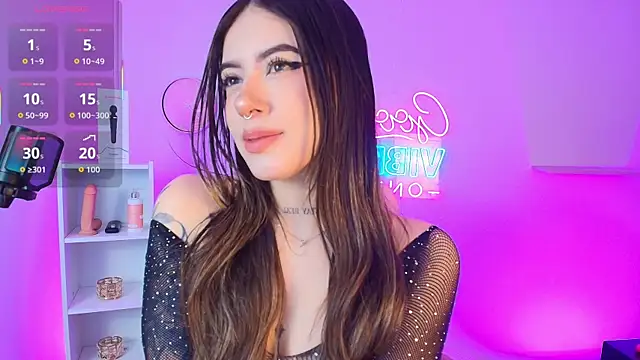 Alice Vixen online show from October 24, 2025, 12:37 pm