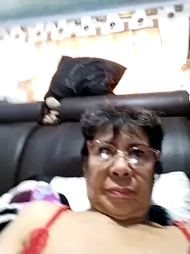 Snapshot of OliviaMorris1 chatting on October 25, 2025, 5:13 pm OliviaMorris1 online show from October 25, 2025, 5:13 pm