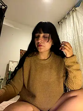 Snapshot of Abril_thompson98 chatting on November 27, 2025, 3:18 am Abril thompson98 online show from November 27, 2025, 3:18 am