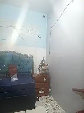 Snapshot of Yandal_Iris chatting on December 13, 2025, 8:15 pm Yandal Iris online show from December 13, 2025, 8:15 pm