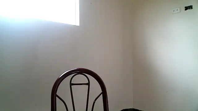 Monserrat Sweet online show from October 23, 2025, 4:05 pm