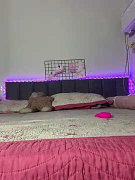 sophiemonroevip online show from October 1, 2025, 11:47 am