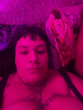 valen1891 online show from April 13, 2026, 3:32 am