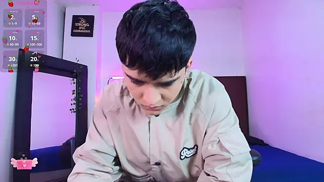 Lucass love online show from November 14, 2025, 4:32 pm