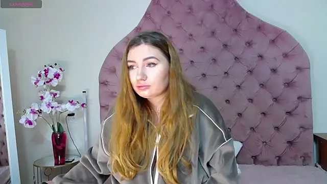  Agata  online show from February 8, 2026, 8:23 am