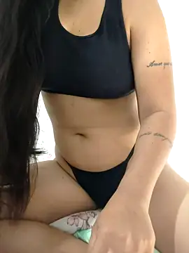 nikolyhot online show from September 30, 2025, 4:46 pm