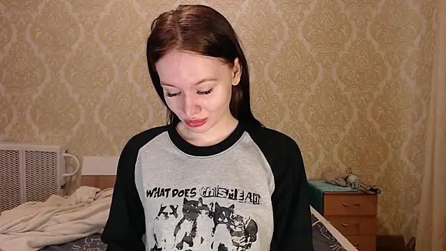 Snapshot of Kitkaat00 chatting on October 3, 2025, 3:13 pm Kitkaat00 online show from October 3, 2025, 3:13 pm