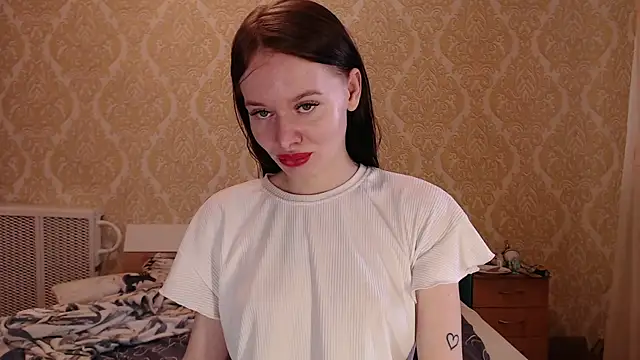 Snapshot of Kitkaat00 chatting on October 30, 2025, 11:08 am Kitkaat00 online show from October 30, 2025, 11:08 am